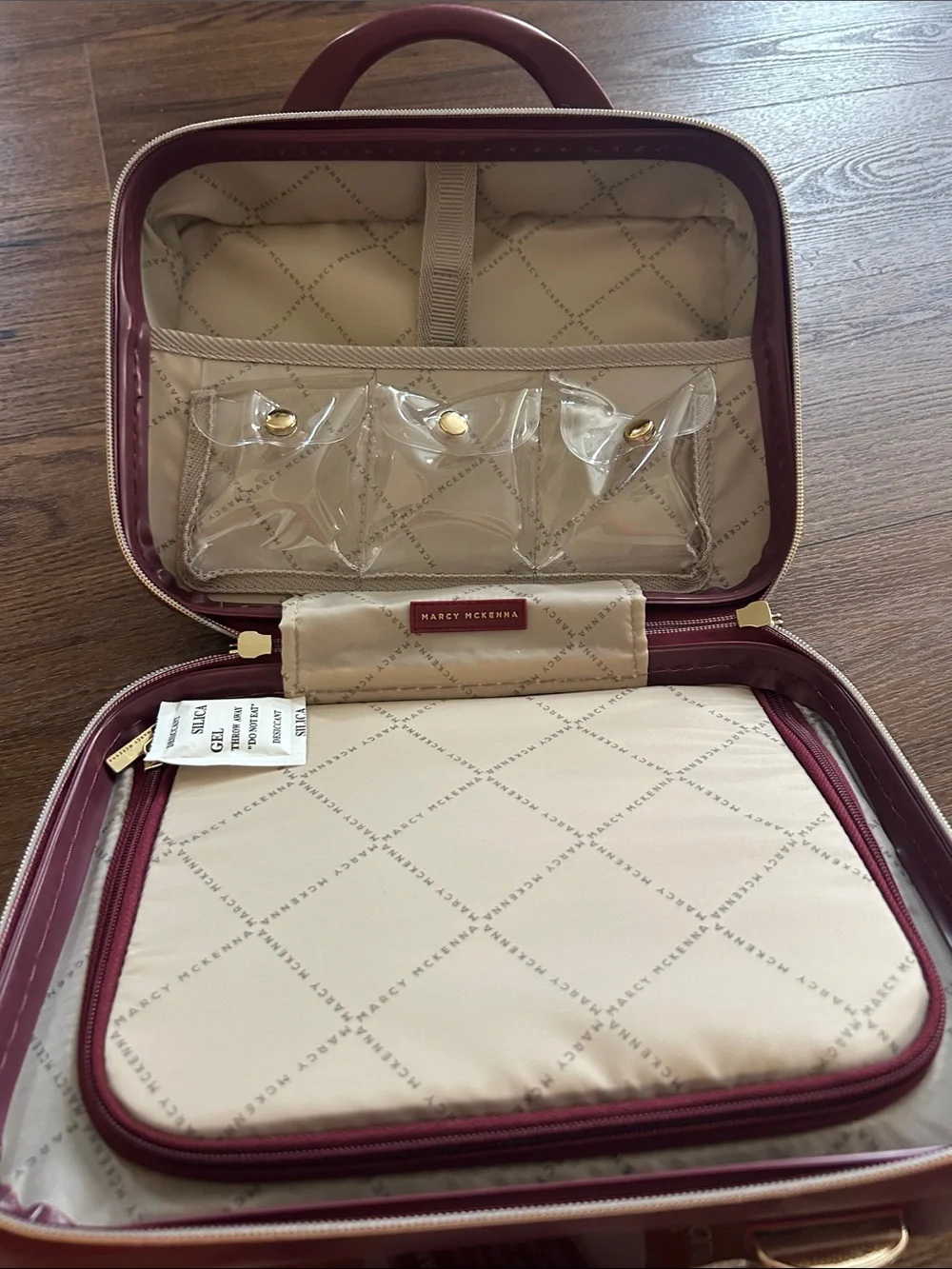 Marcy McKenna Gloss Quilted hard shell Cosmetic Case in Burgundy
